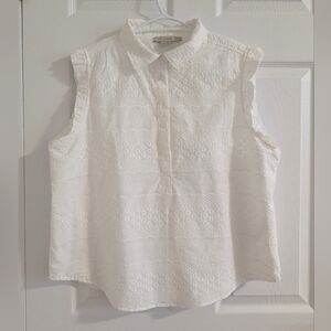 LOFT White Eyelet Lace Sleeveless Blouse L Lined Ruffle Shoulder Boho Shirt
